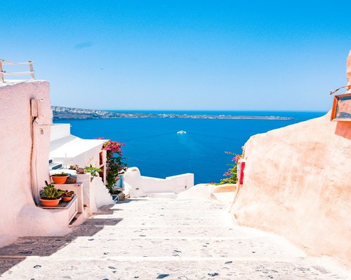 Healthy lifestyle routine in Greece